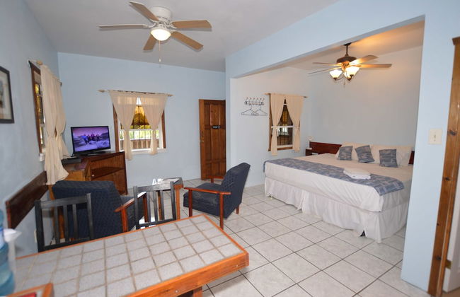 Mariposa Lodge - Photo 74