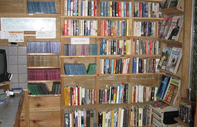 Mariposa Lodge - Photo 2