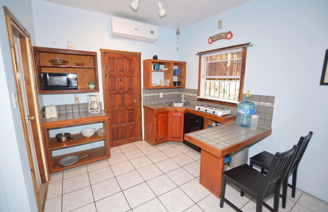 Mariposa Lodge - Photo 28