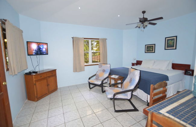 Mariposa Lodge - Photo 40