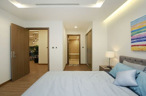 Photo 5 - Homefromhome Metropolis Apartments