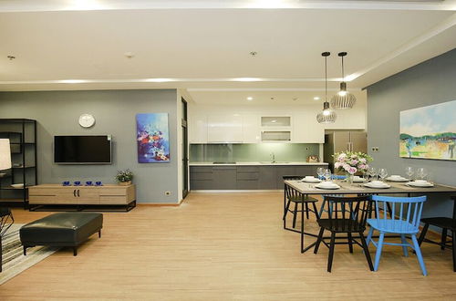 Photo 7 - Homefromhome Metropolis Apartments