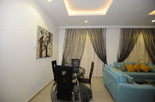 Photo 49 - Al Muhanna Plaza Luxury Apartments