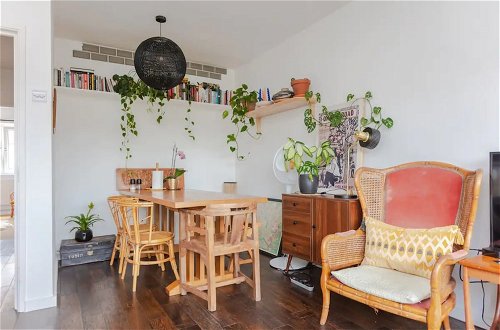 Foto 7 - Cosy 2 Bedroom Apartment in Bethnal Green Near Victoria Park