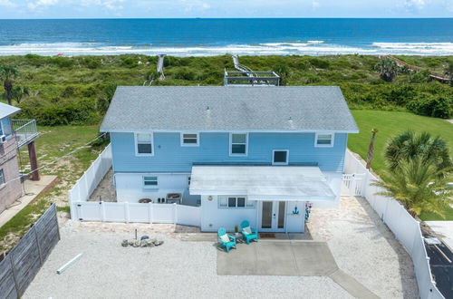 Photo 48 - Barefoot Hideaway Family Beachfront Retreat