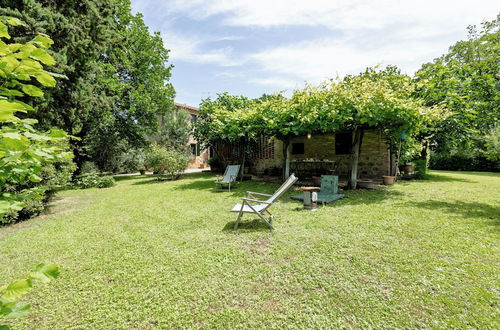 Photo 14 - Studio With Pool And Orchard