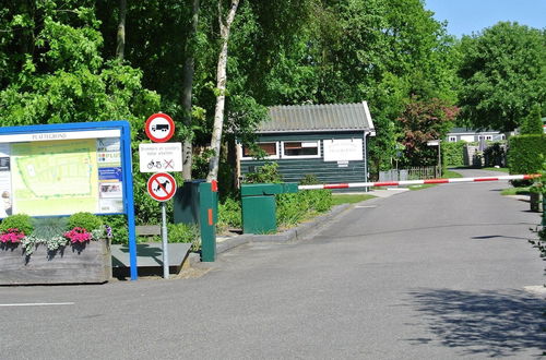 Photo 30 - Charming Chalet in Goedereede With Open Area