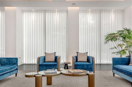 Photo 4 - Stunning Serviced Apartment-Canary Wharf
