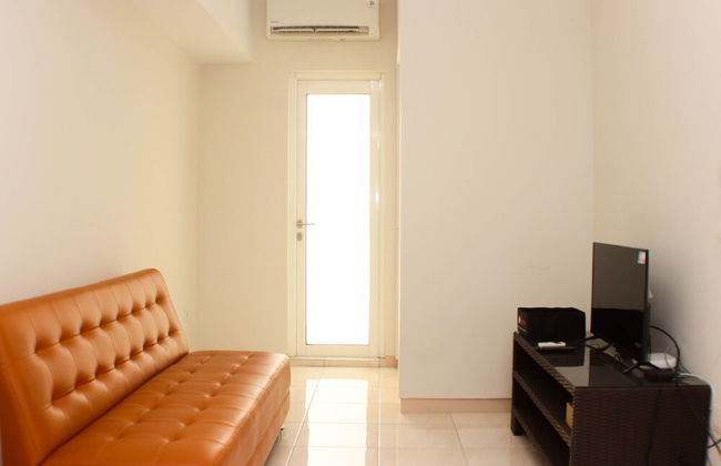 Warm And Tranquil 2Br At Springlake Summarecon Bekasi Apartment - Photo 8