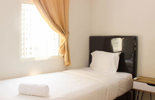 Warm And Tranquil 2Br At Springlake Summarecon Bekasi Apartment - Photo 4