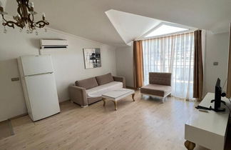 Foto 3 - Flat Near Beach in Didim With Shared Pool