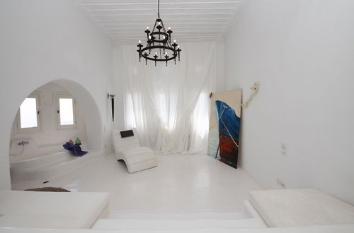 Photo 8 - Mykonos Teatro Suites and Villa