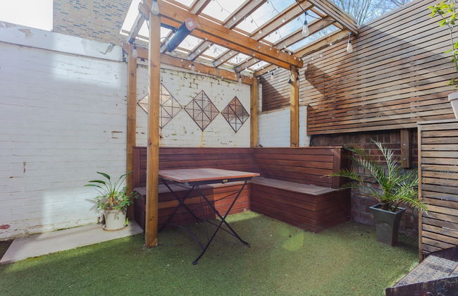 Newly Refurbished 4 Bedroom House in East London - Foto 33