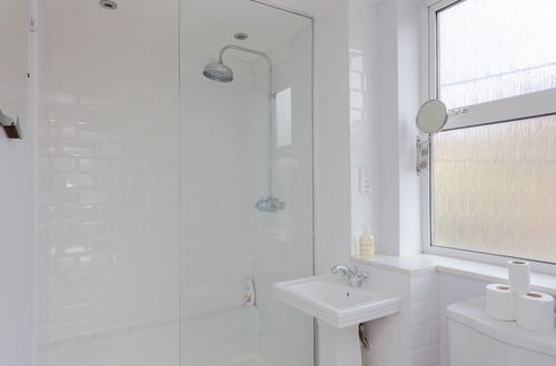 Photo 36 - Newly Refurbished 4 Bedroom House in East London