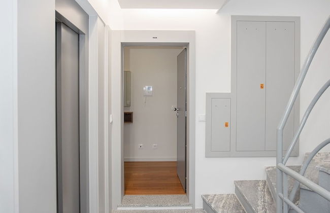 Liiiving-Luxury RiverView Apartment XIII - Photo 51
