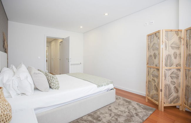 Liiiving-Luxury RiverView Apartment XIII - Photo 14