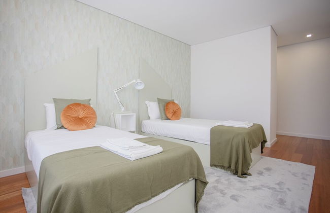 Liiiving-Luxury RiverView Apartment XIII - Photo 17