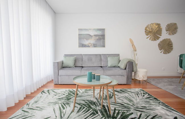 Liiiving-Luxury RiverView Apartment XIII - Photo 34