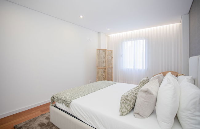 Liiiving-Luxury RiverView Apartment XIII - Photo 9