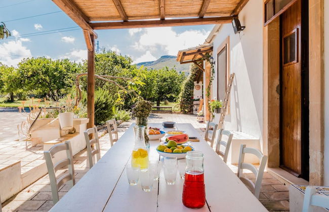 Authentic Sicilian Charm With Pool, Sea View, Parking & Wifi - Photo 52