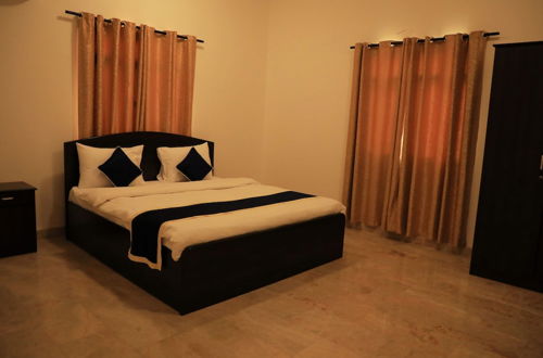 Photo 3 - Star Emirates Garden Villas