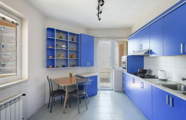 RIS Central Apartments Yerevan - Photo 57