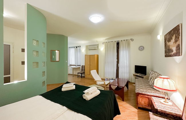 RIS Central Apartments Yerevan - Photo 68