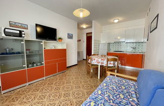 Photo 2 - Colorful Flat Just 200m From the Beach