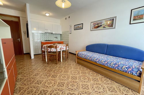 Photo 9 - Spacious Apartment Just 200m From the sea