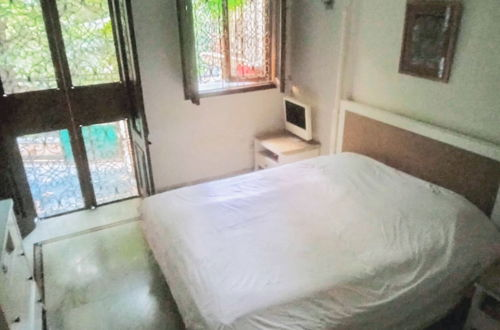 Foto 6 - Captivating 2-bed Apartment in New Delhi