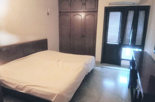 Photo 3 - Captivating 2-bed Apartment in New Delhi