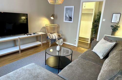 Photo 6 - Cozy City Apartment in Heart of Södermalm