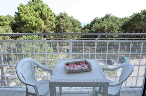 Photo 1 - Modern Two-bedroom Apartment With Seaview Balcony