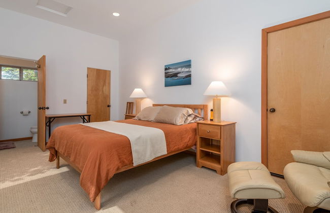 Shell Beach Retreat - Photo 2