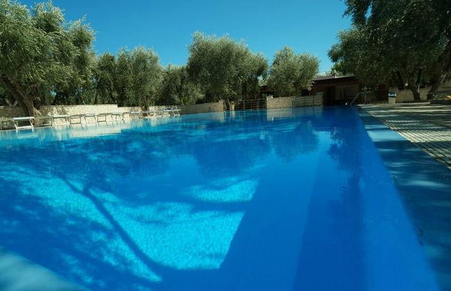 "saracena" Superior Holiday Home With Swimming Pool and Private Beach - Photo 9