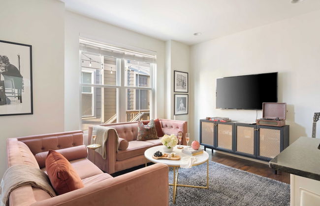 Hart Suite 16 by Avantstay Gorgeous Town House w/ Modern Amenities in Nashville! - Foto 19