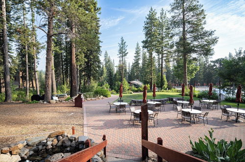 Photo 46 - Redwood by Avantstay Secluded Cabin w/ Views & Spa 5mins to Northstar