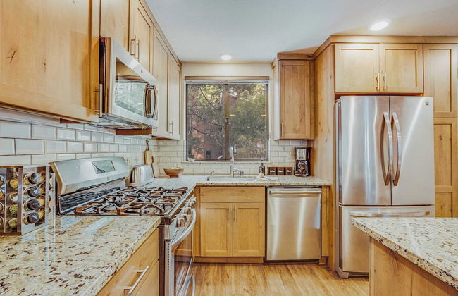 Arroyo by Avantstay Peaceful Mountain Townhouse w/ Large Private Balcony - Foto 8