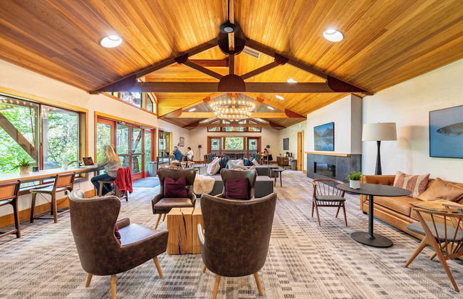 Wolfe by Avantstay 5mins Northstar! w/ Hot Tub, Fireplace, 2 Private Decks! - Foto 40