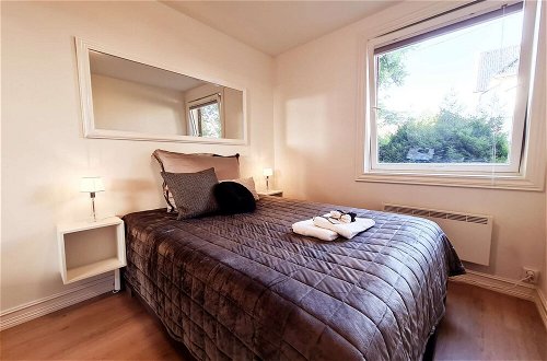 Photo 3 - Bright And Modern - 2-bedroom, Central, Free Parking