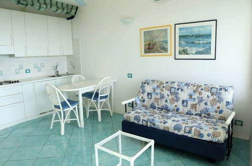 Foto 4 - Very Nice Studio With Seaview Terrace Close to the Beach