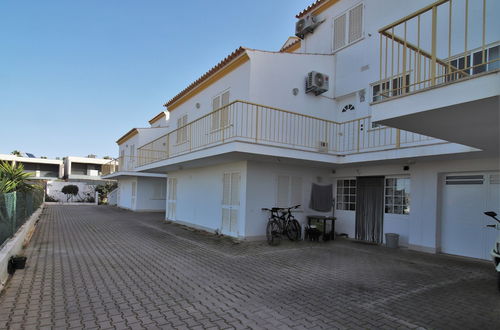 Photo 25 - Entire Villa in Albufeira