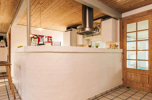 Foto 31 - 10 Person Holiday Home in Fur-by Traum