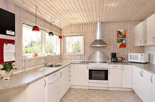 Photo 11 - 8 Person Holiday Home in Hjorring