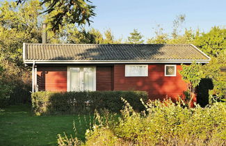 Foto 1 - Cushy Holiday Home in Otterup near Sea