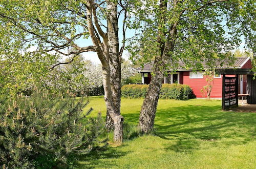 Photo 13 - Cushy Holiday Home in Otterup near Sea