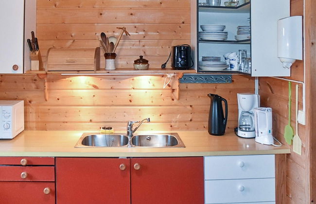 4 Person Holiday Home in Leirvik i Sogn - Foto 7