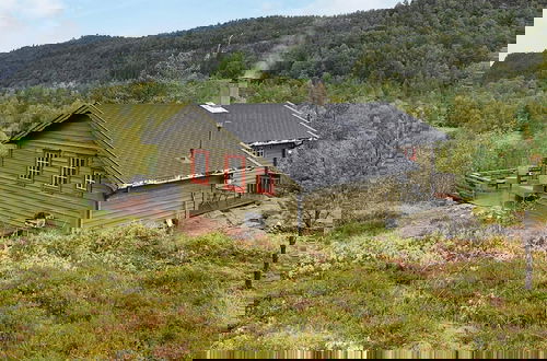 Foto 35 - 4 Person Holiday Home in Leirvik i Sogn