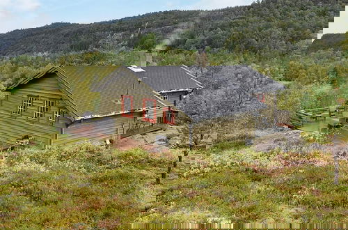 Photo 21 - 4 Person Holiday Home in Leirvik i Sogn