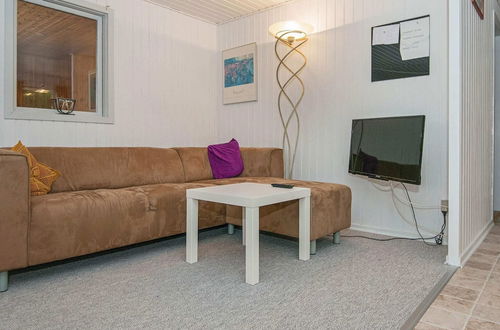 Photo 20 - 6 Person Holiday Home in Romo